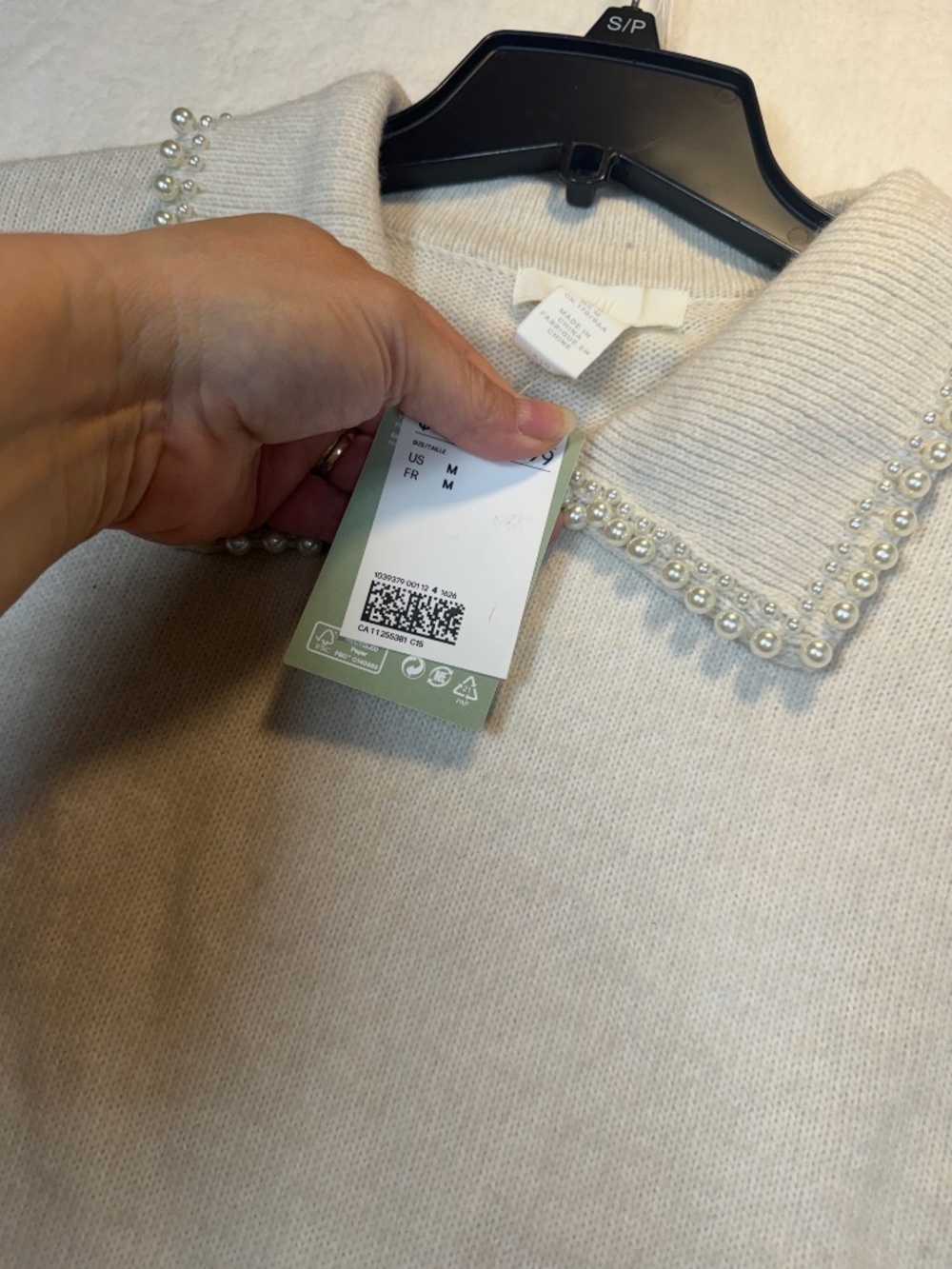 H&M Sweater Dress Womens Size Medium White Mini Pearl Accent Classic - Picture 4 of 9